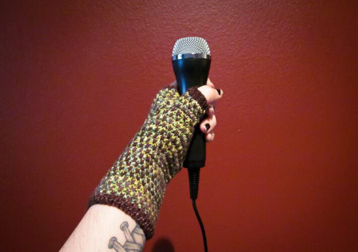Prickly Gloves