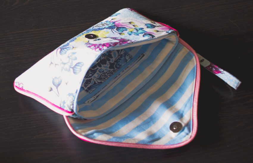Elizabethian Envelope Clutch | katili*made | http://katilimade.com